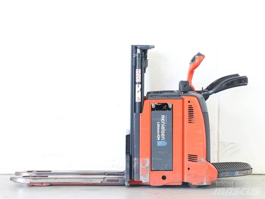 Linde D12HPAP/133-00 手推堆垛车