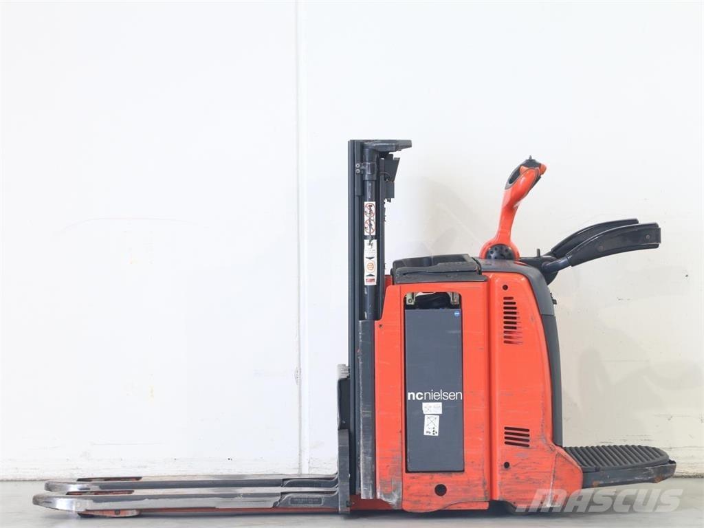 Linde D12HPAP/133-00 手推堆垛车
