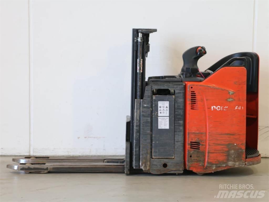 Linde D12HPSP/133 手推堆垛车