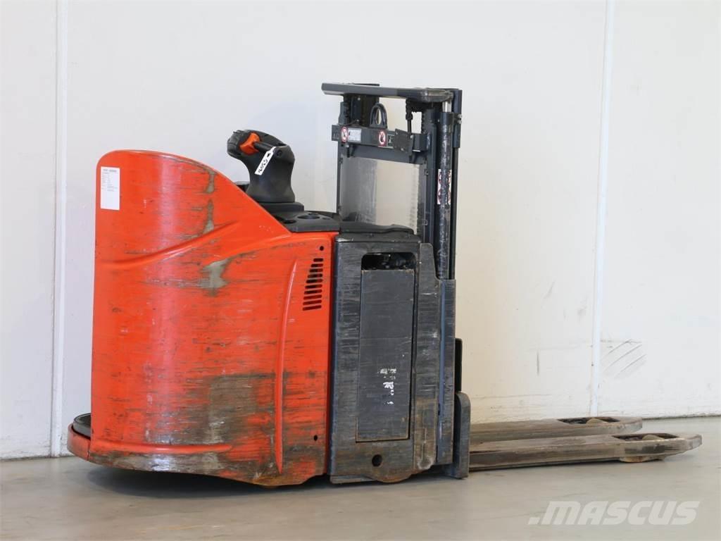 Linde D12HPSP/133 手推堆垛车