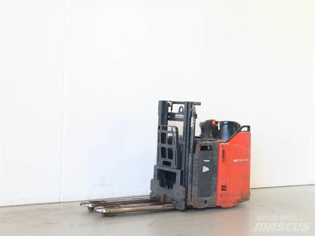 Linde D12SP/133 手推堆垛车