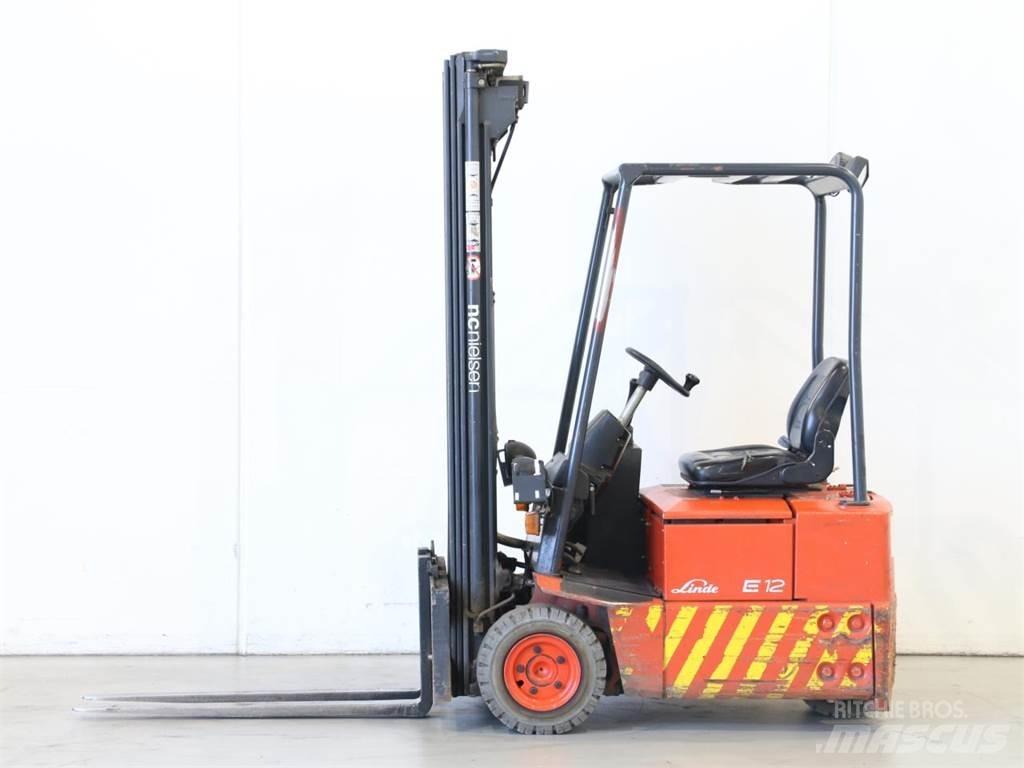 Linde E12/324 电动叉车