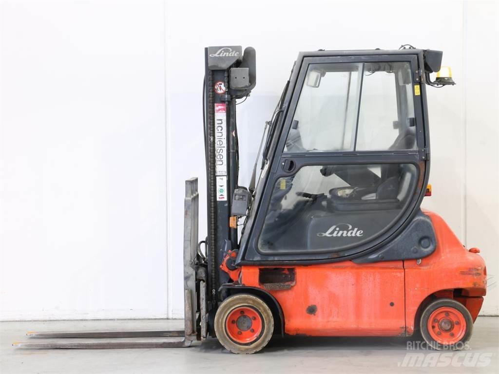 Linde E20P/335-02 电动叉车