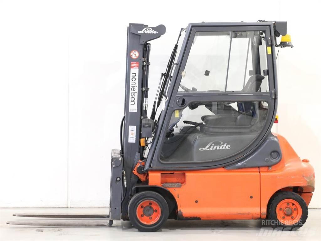 Linde E20P/335-02 电动叉车