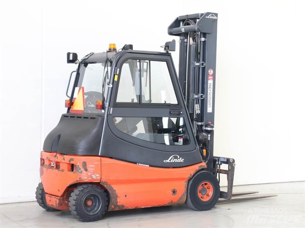 Linde E25/336-03 电动叉车