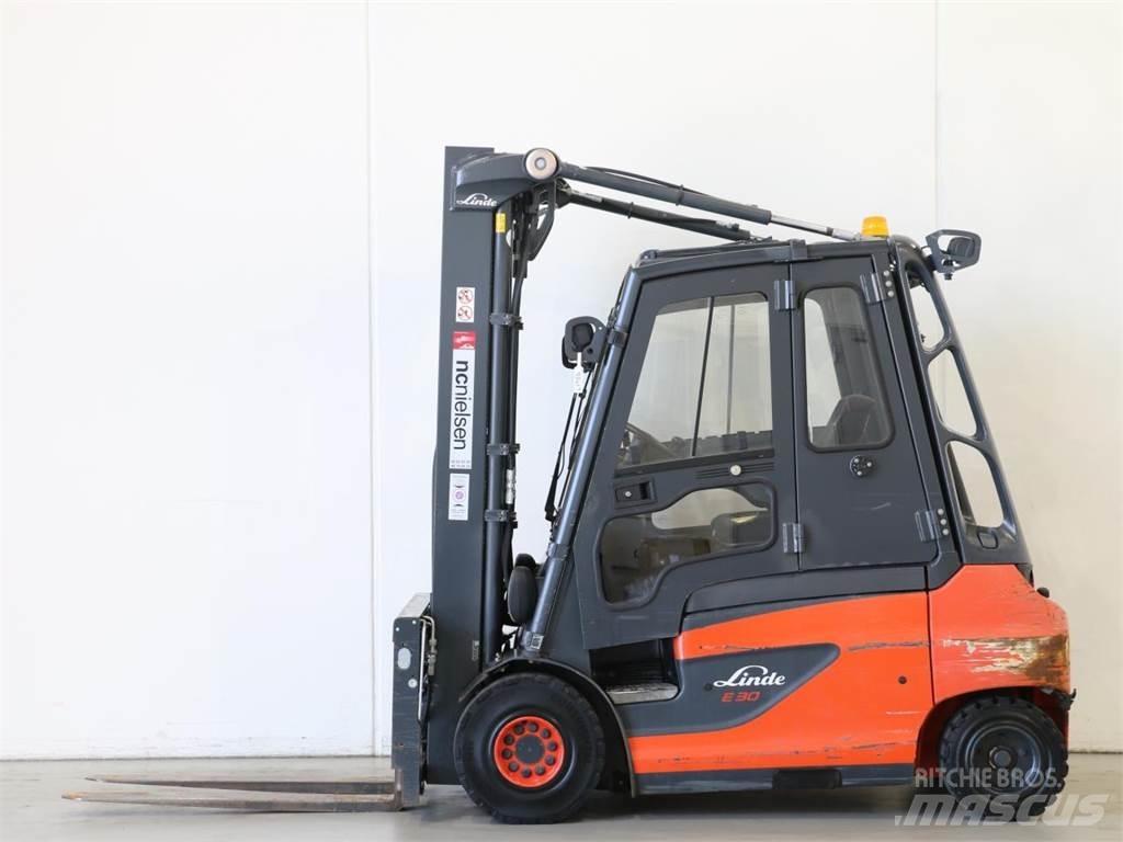 Linde E30/387 电动叉车
