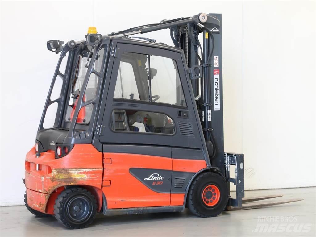 Linde E30/387 电动叉车