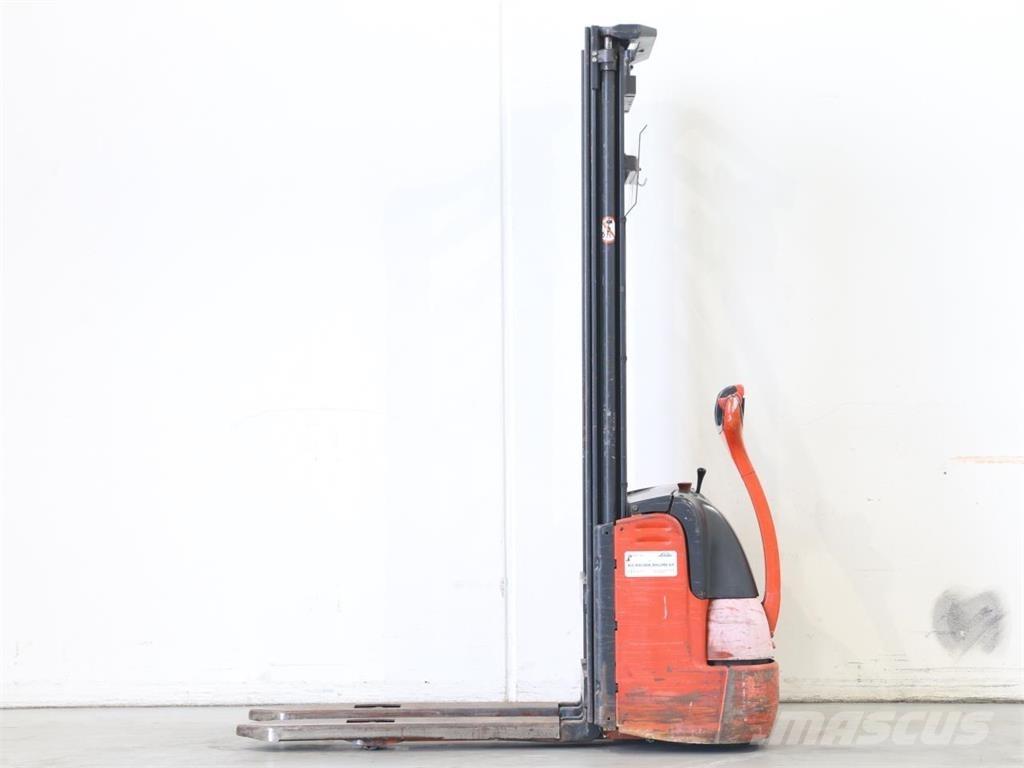 Linde L10/379 手推堆垛车