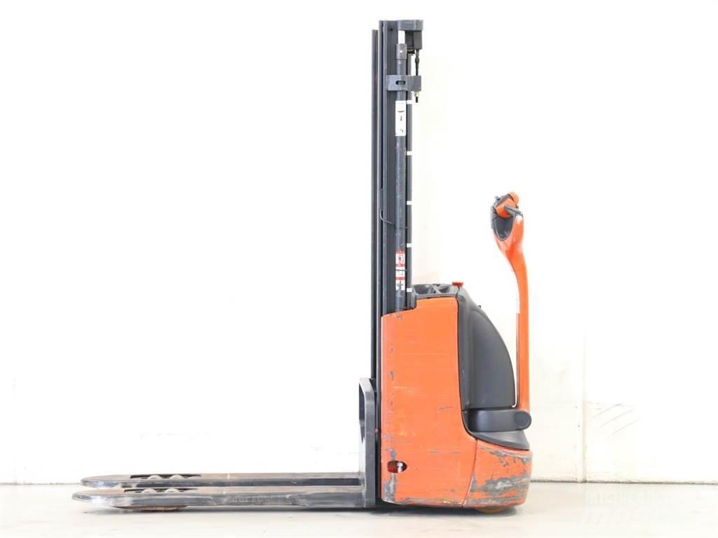 Linde L12/1172 手推堆垛车
