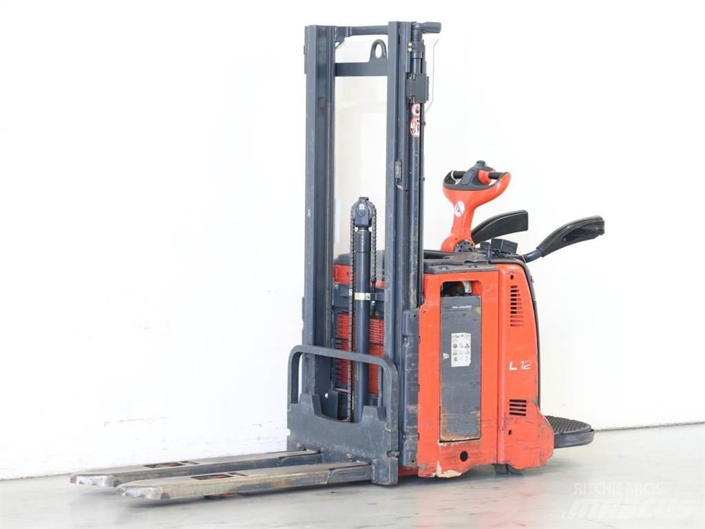 Linde L12AP/133 手推堆垛车