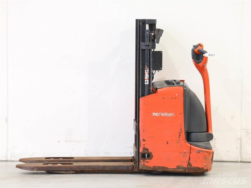 Linde L12I/1172 手推堆垛车