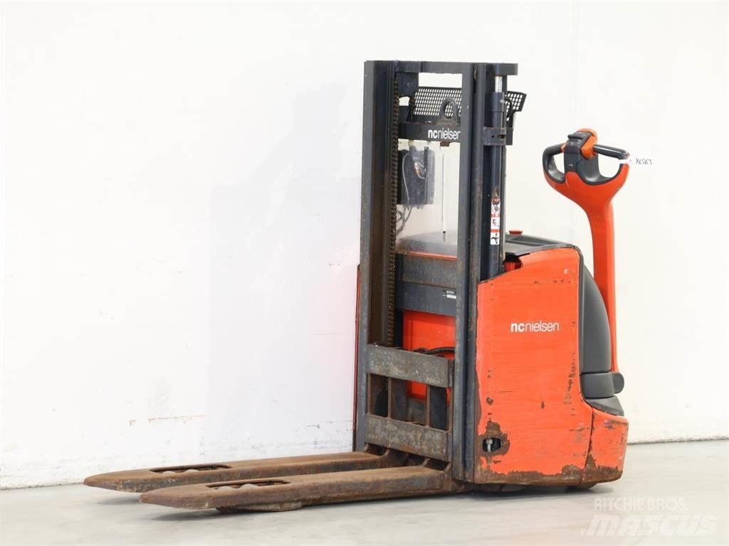 Linde L12I/1172 手推堆垛车