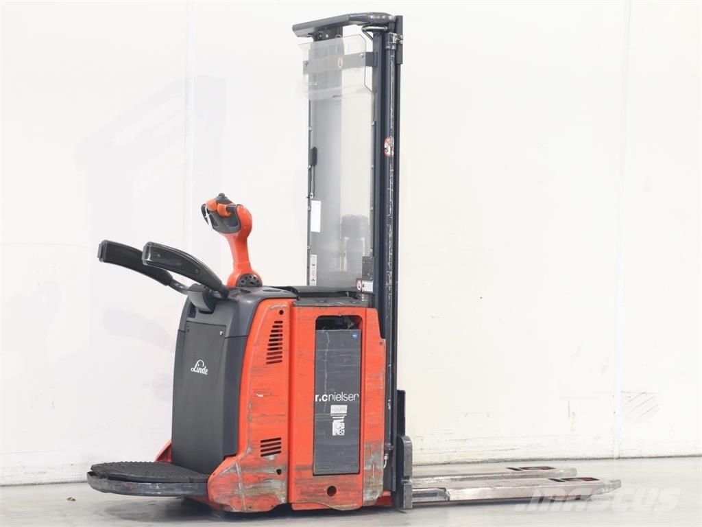 Linde L12LAP/133 手推堆垛车
