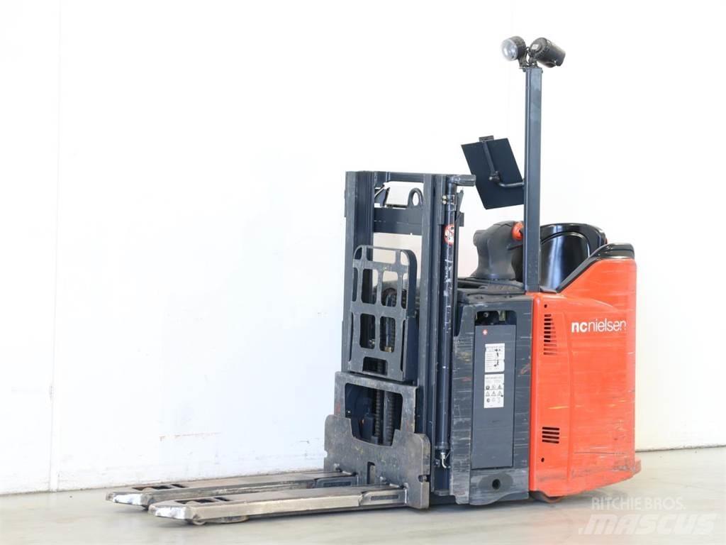 Linde L12LSP/133 手推堆垛车