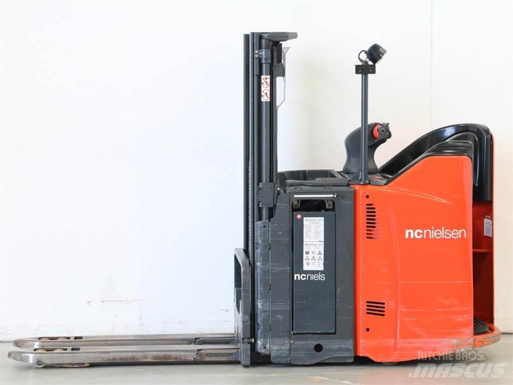 Linde L12LSP/133 手推堆垛车