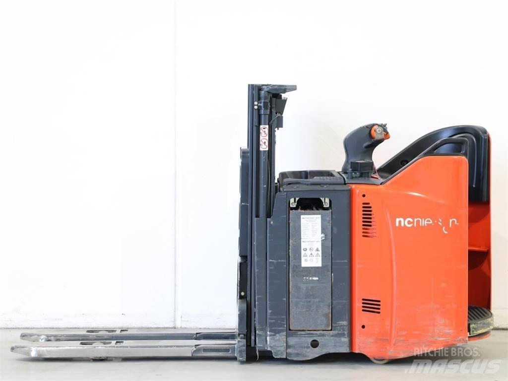 Linde L12SP/133-00 手推堆垛车