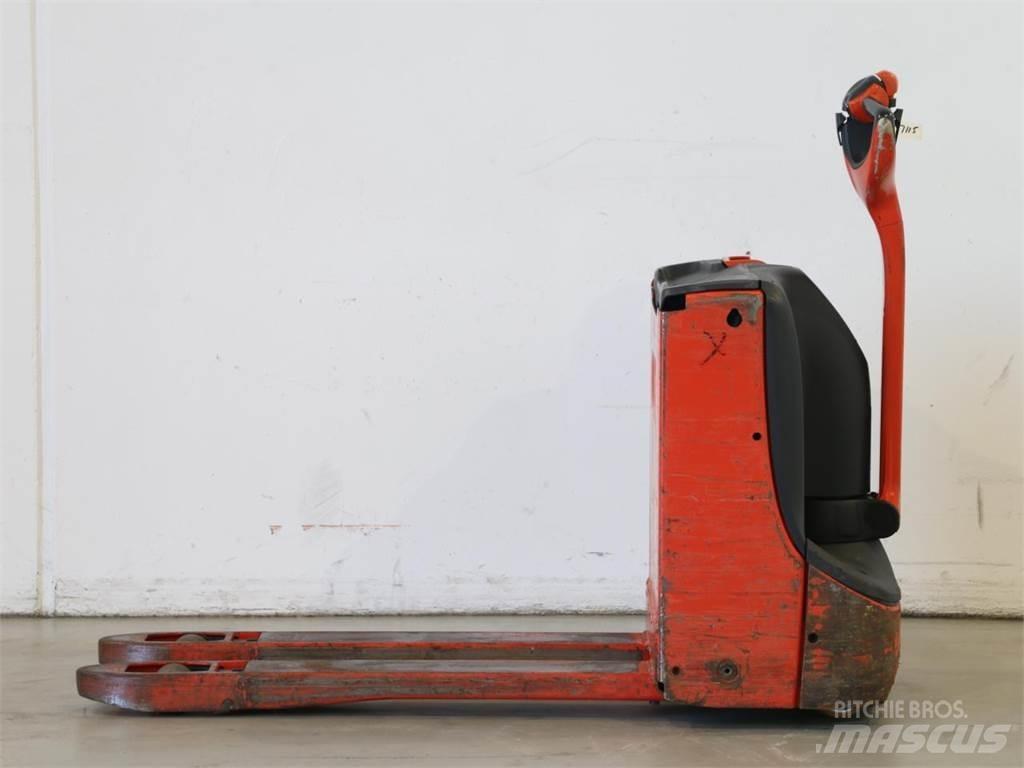 Linde T16/1152 手推堆垛车