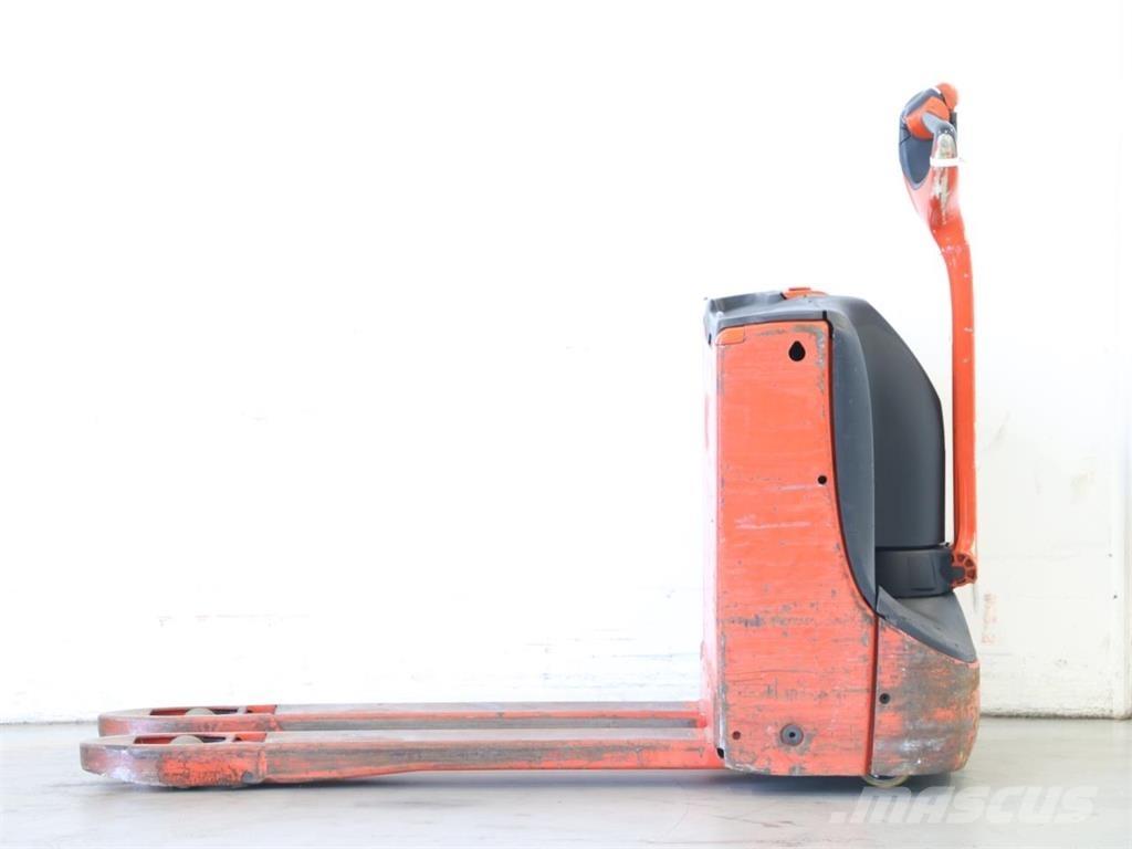 Linde T16/1152 手推堆垛车