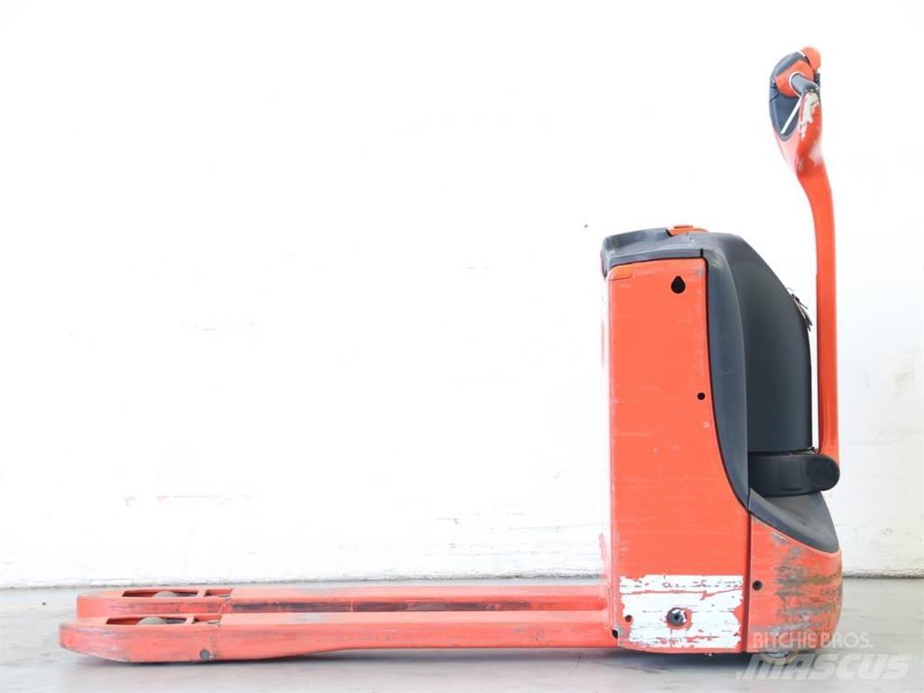 Linde T16/1152 手推堆垛车