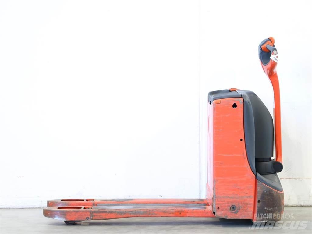 Linde T16/1152 手推堆垛车