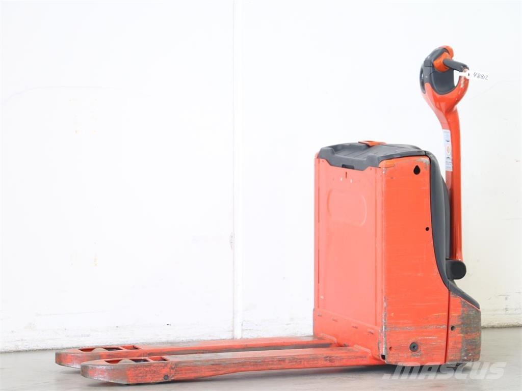 Linde T16/1152 手推堆垛车