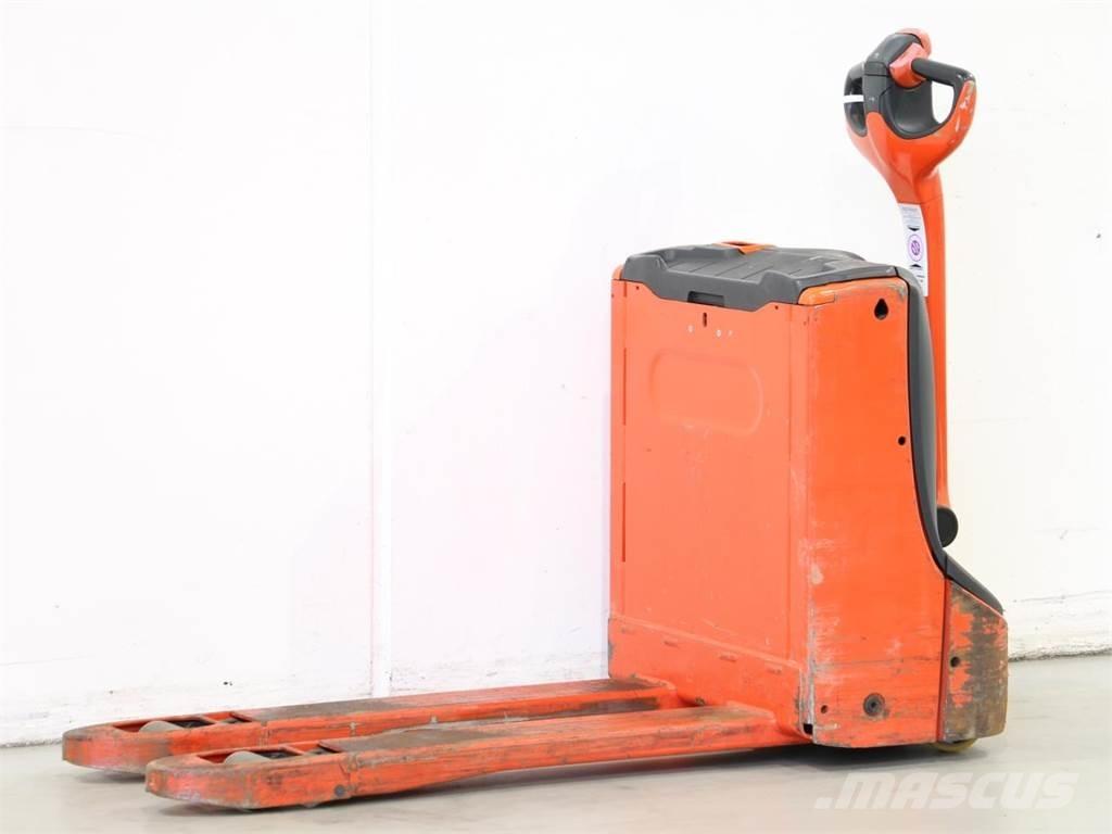 Linde T16/1152 手推堆垛车