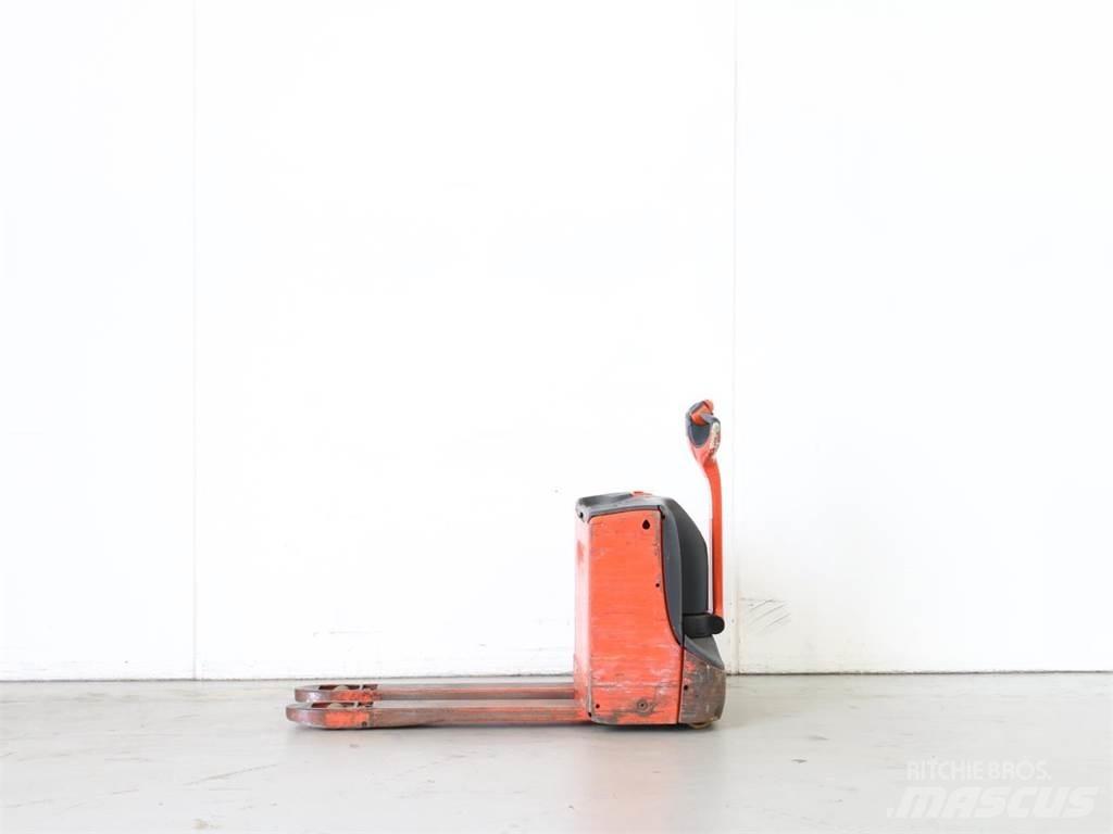 Linde T16/1152 手推堆垛车