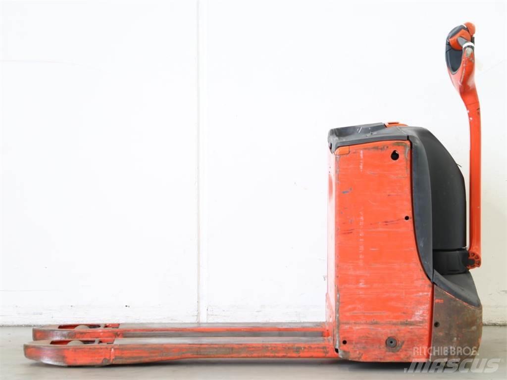 Linde T16/1152 手推堆垛车