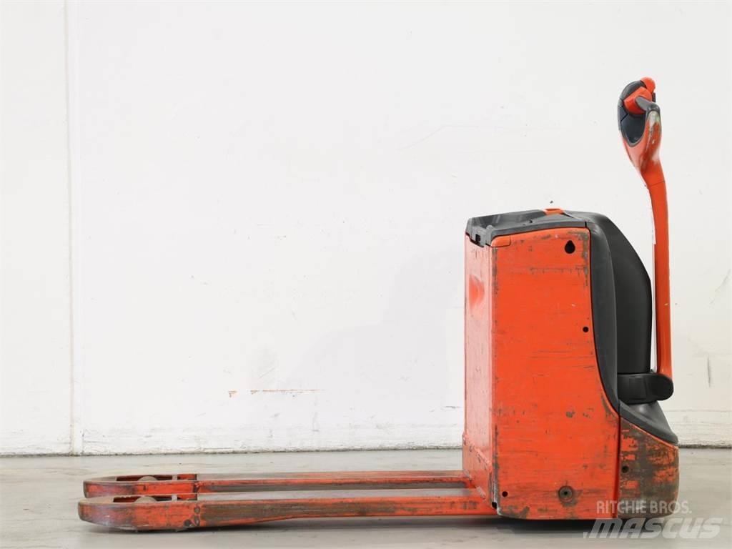 Linde T16/1152 手推堆垛车