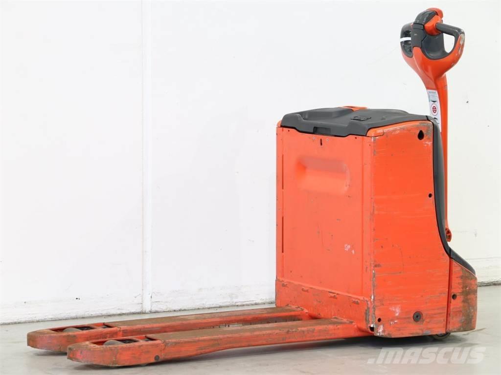 Linde T16/1152 手推堆垛车