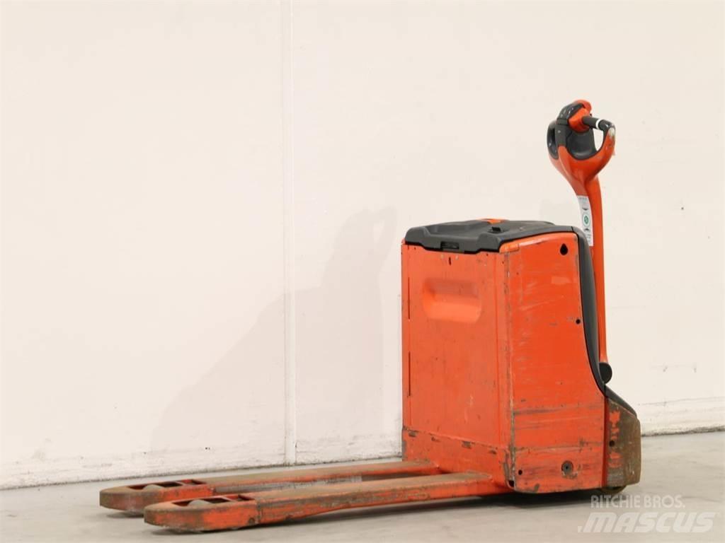 Linde T16/1152 手推堆垛车