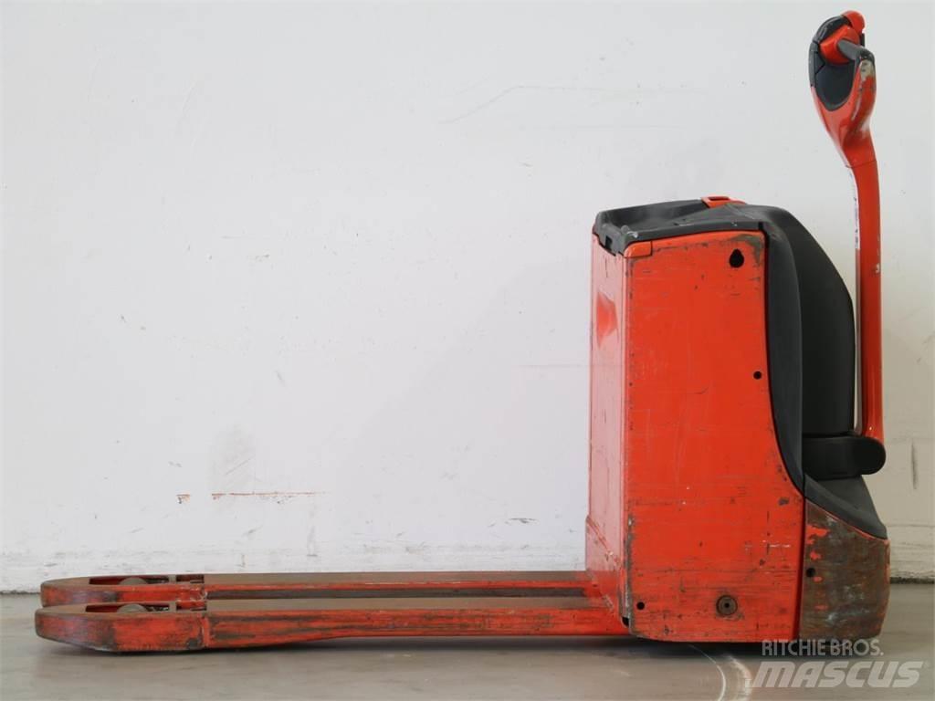 Linde T16/1152 手推堆垛车