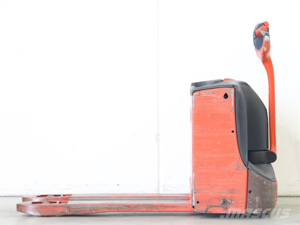 Linde T16/1152 手推堆垛车