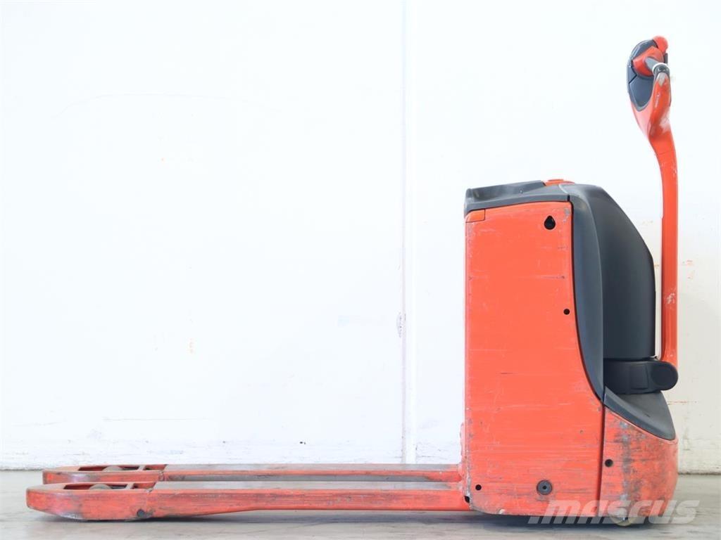 Linde T16/1152 手推堆垛车