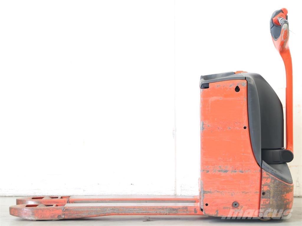 Linde T16/1152 手推堆垛车