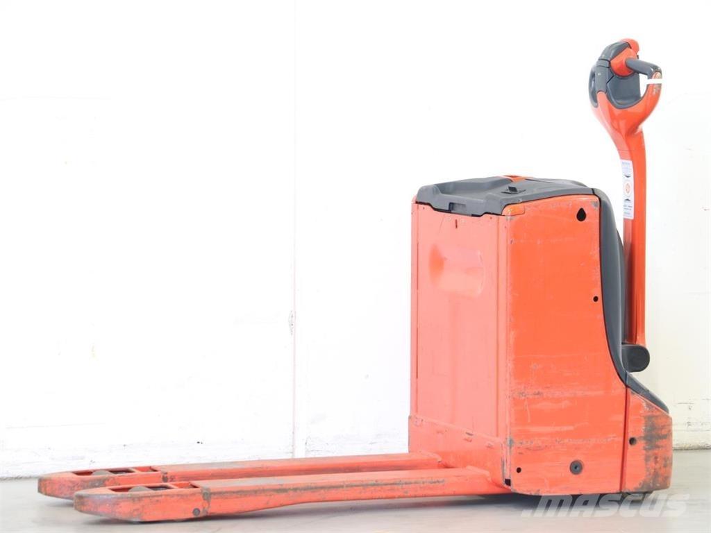 Linde T16/1152 手推堆垛车