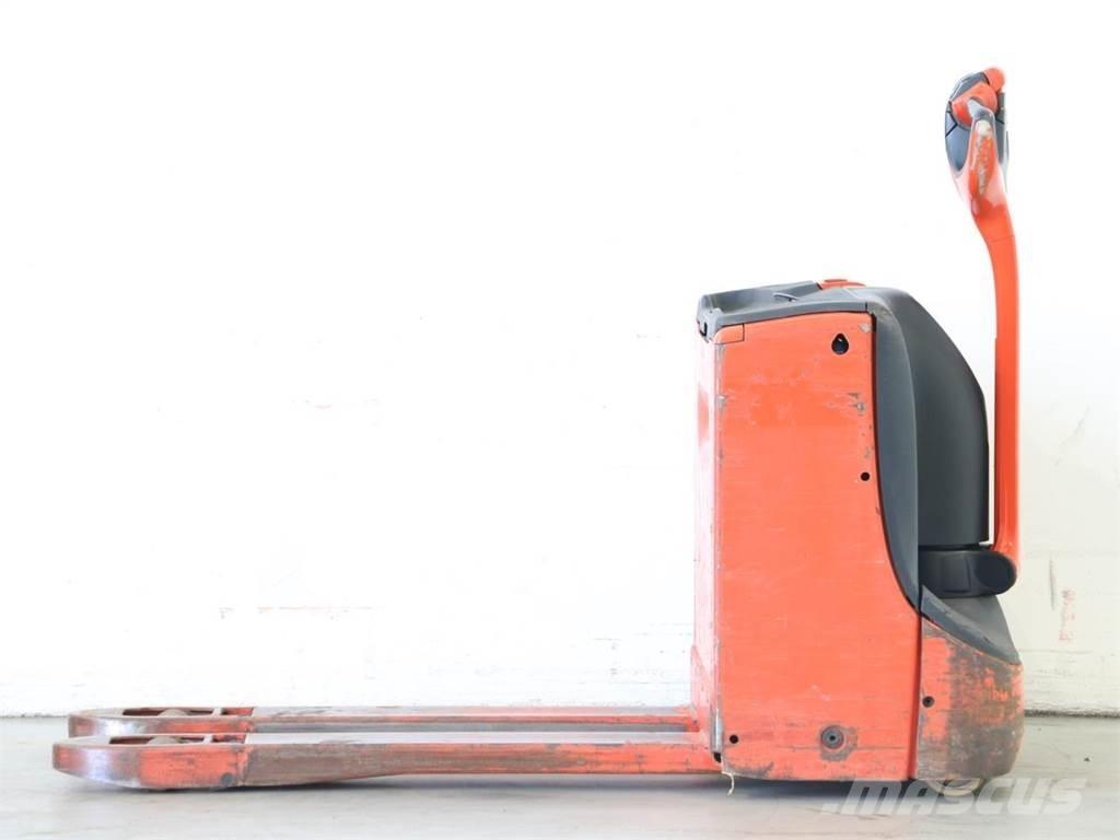 Linde T16/1152-00 手推堆垛车