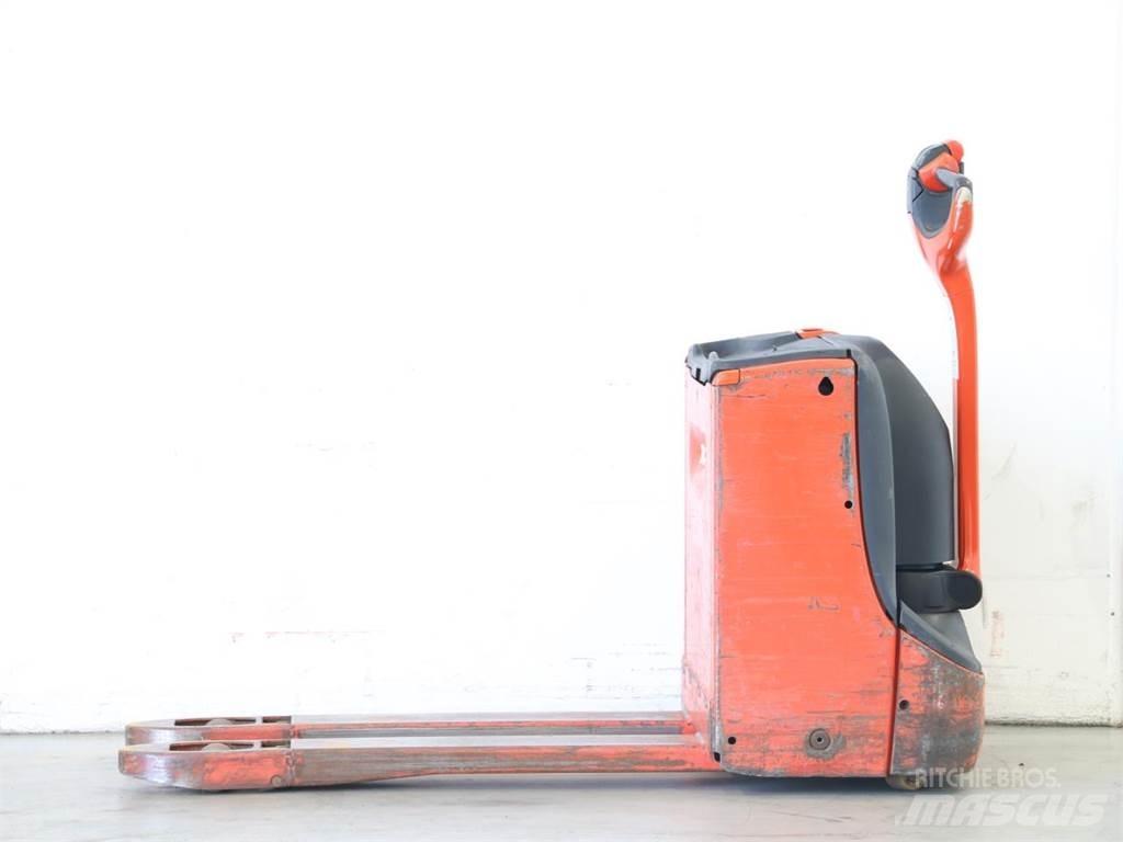 Linde T16/1152-00 手推堆垛车