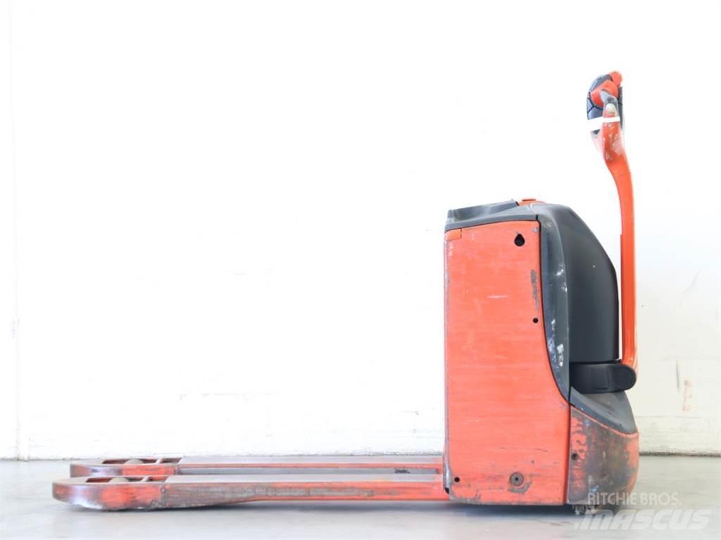 Linde T16/1152-00 手推堆垛车