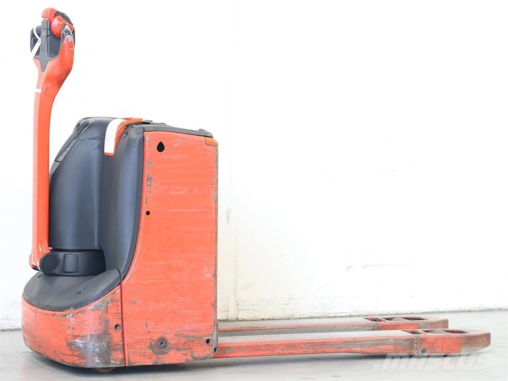 Linde T16/1152-02 手推堆垛车