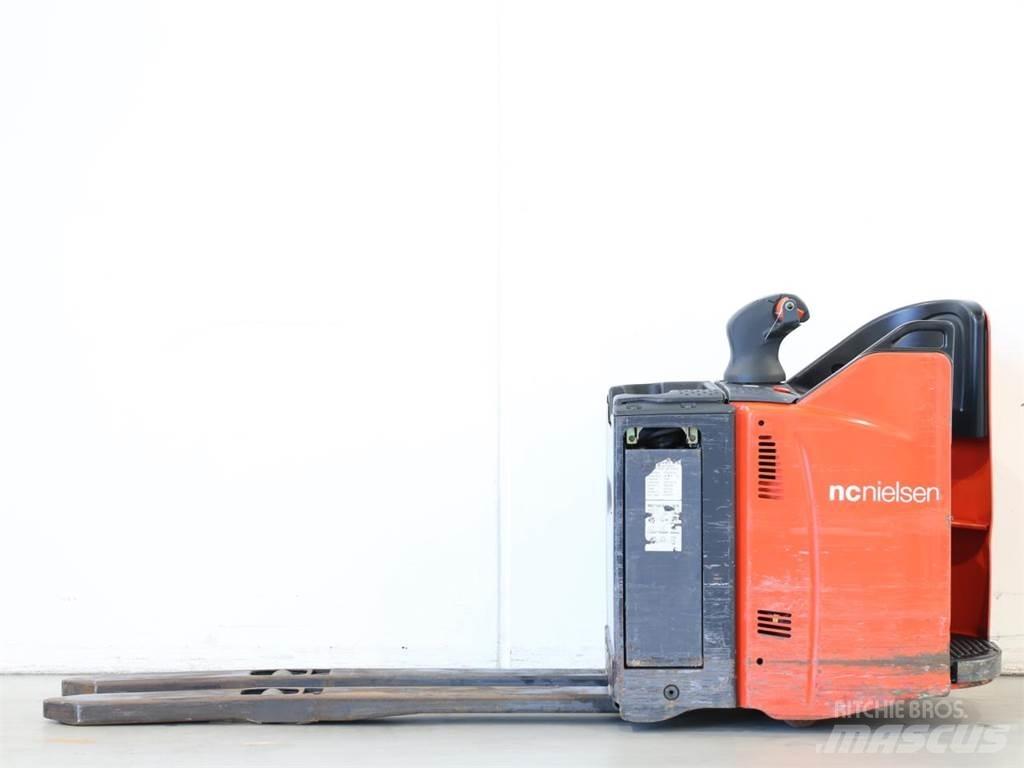 Linde T20SP/131 手推堆垛车