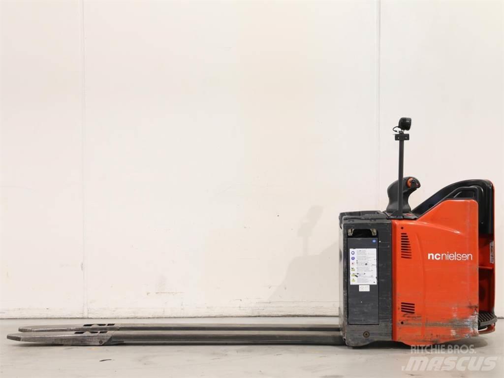 Linde T20SP/131-07 手推堆垛车