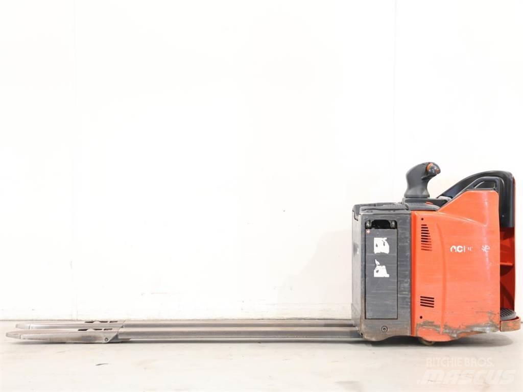 Linde T25SP/131-08 手推堆垛车