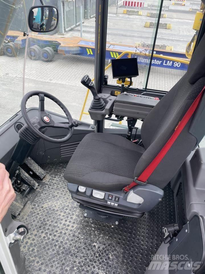 SMV 4531 TC5 前移式叉车