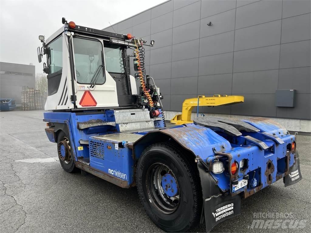 Terberg RT223 4X4 物流运输-其他