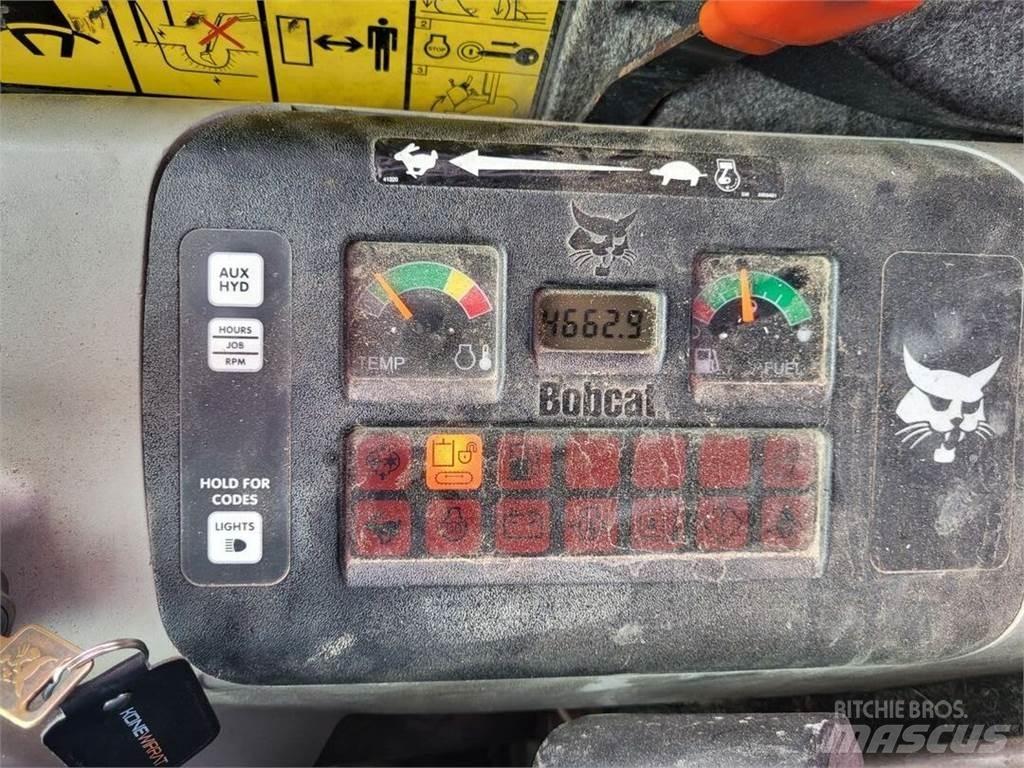Bobcat 435H 小型挖掘机