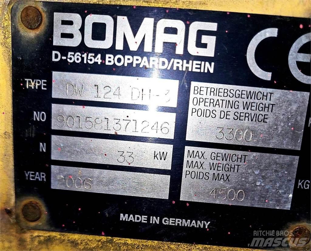 Bomag BW 124 DH-3 建筑机械-其他