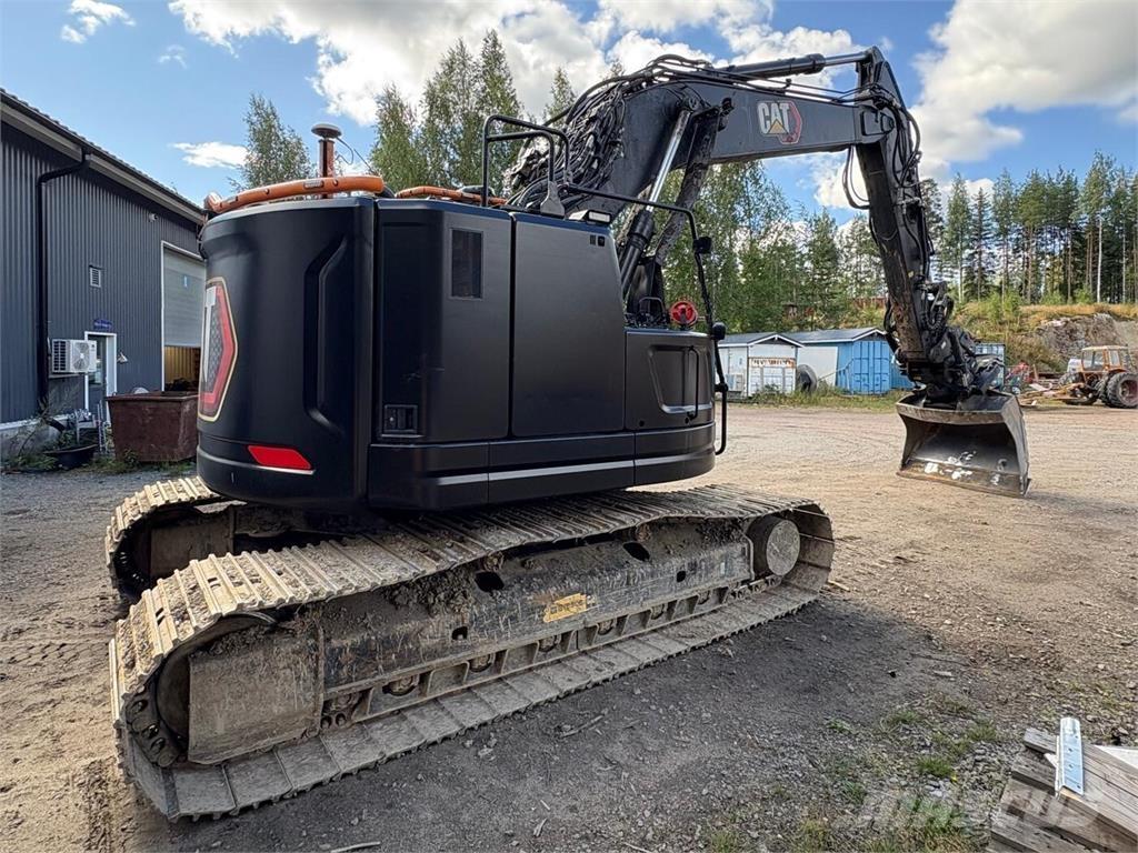CAT 325 履带挖掘机