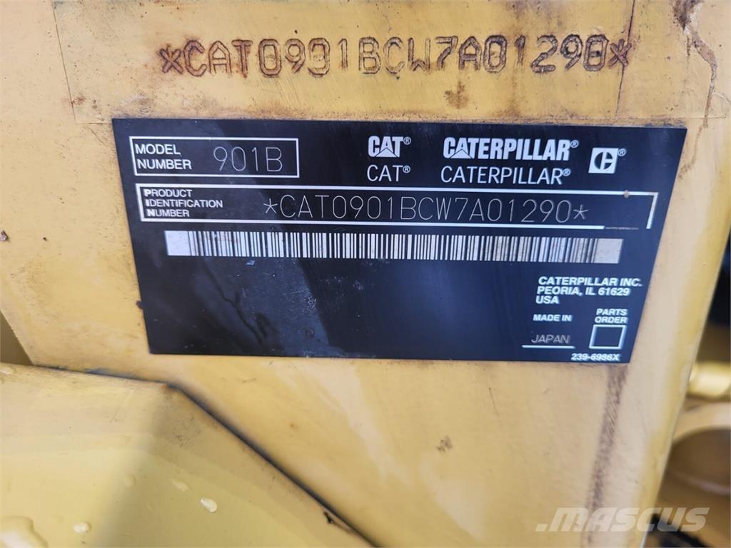 CAT 901B 小型装载机