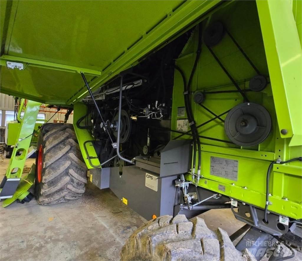 CLAAS Avero 160 联合收割机